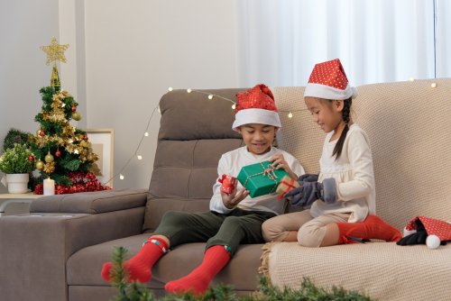 How to Set Up Digital Gifts Without Compromising Online Safety