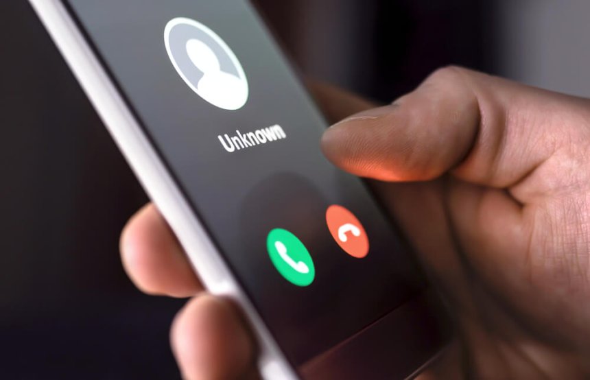 Phone Scams: Fake Calls Claiming Your Device Is Hacked or Infected